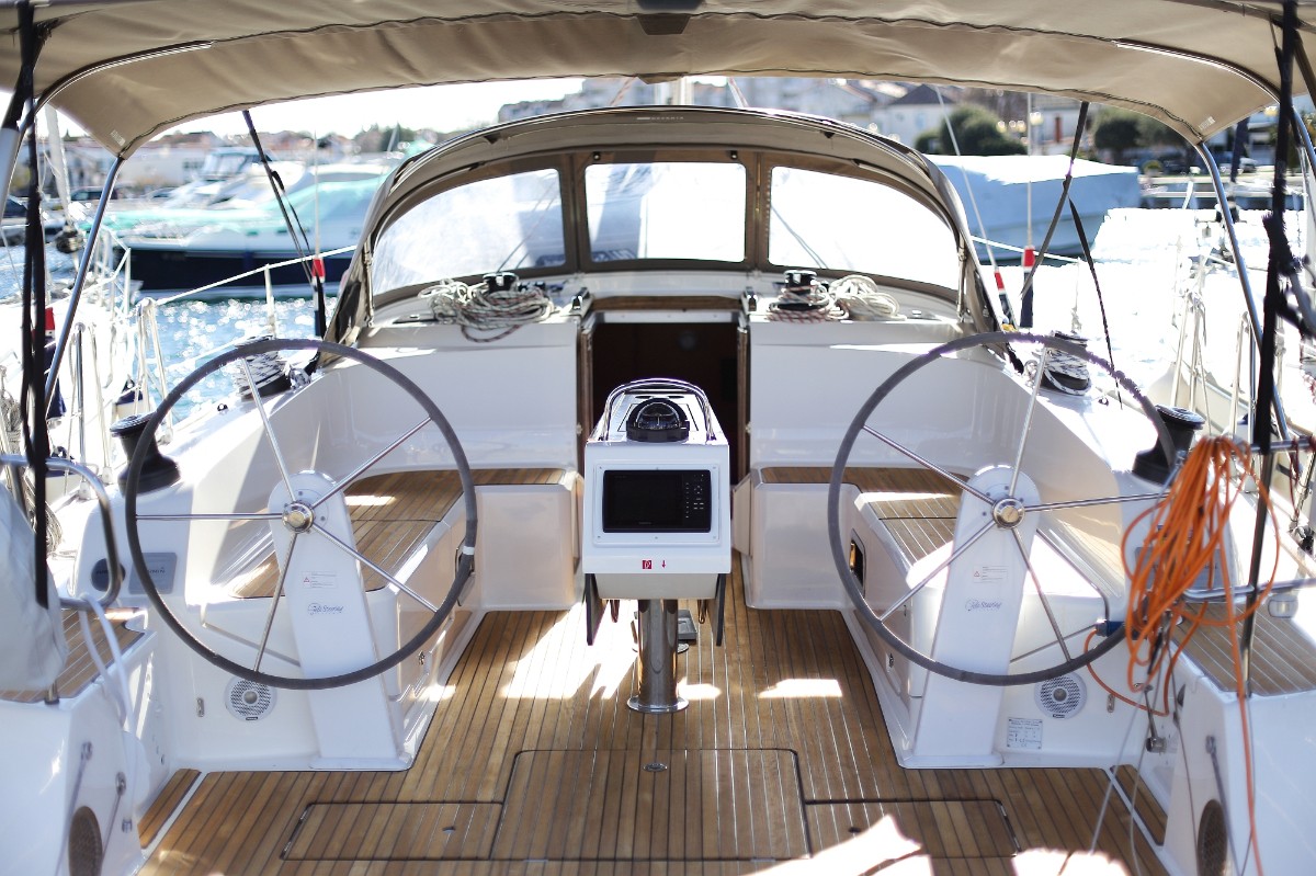 Bavaria Cruiser 46, Apollon | Yacht Charter Croatia