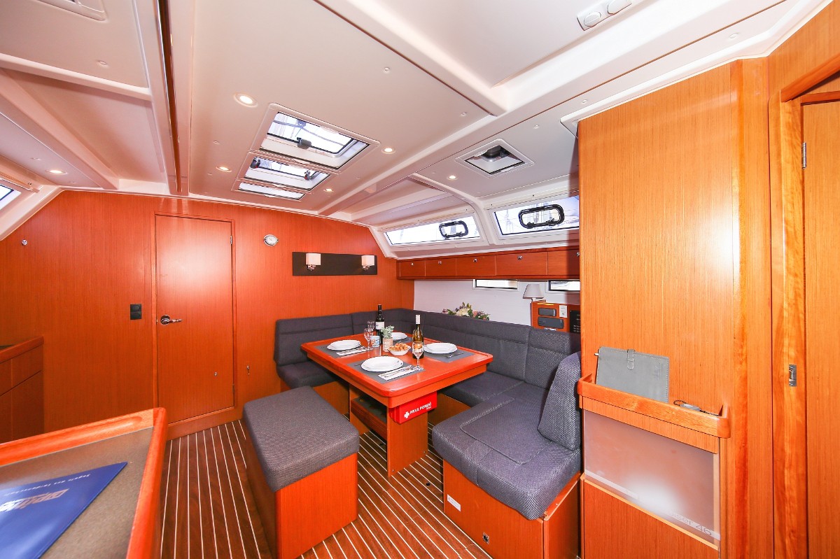 Bavaria Cruiser 46, Apollon | Yacht Charter Croatia