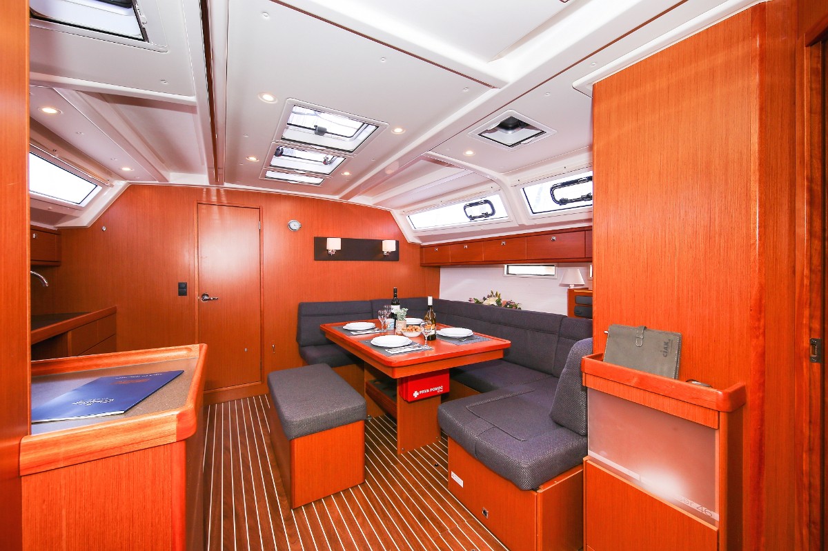 Bavaria Cruiser 46, Apollon | Yacht Charter Croatia