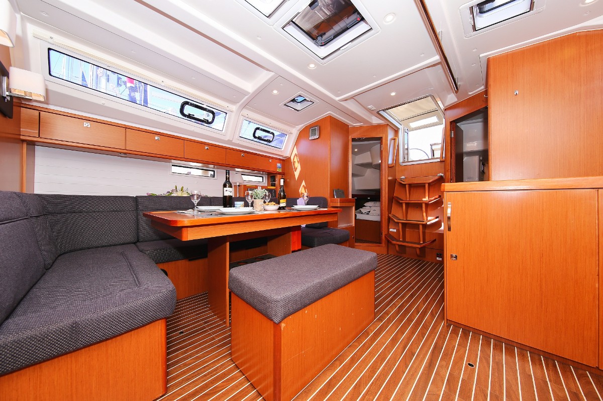 Bavaria Cruiser 46, Apollon | Yacht Charter Croatia