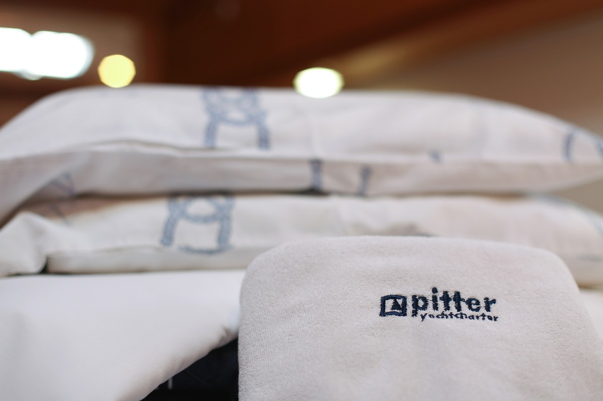 Bavaria Cruiser 46, Apollon | Yacht Charter Croatia