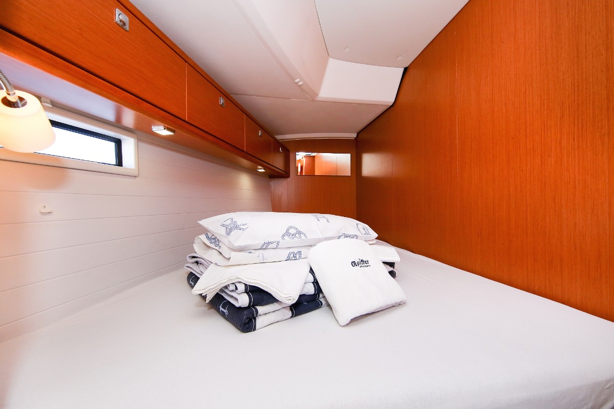 Bavaria Cruiser 46, Apollon | Yacht Charter Croatia