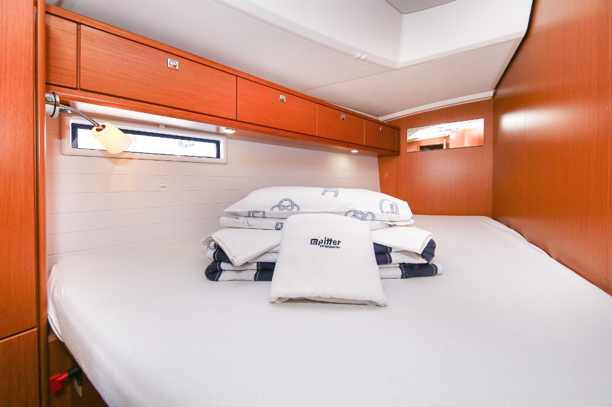 Bavaria Cruiser 46, Apollon | Yacht Charter Croatia