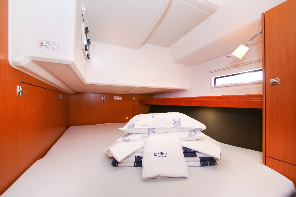 Bavaria Cruiser 46, Apollon | Yacht Charter Croatia