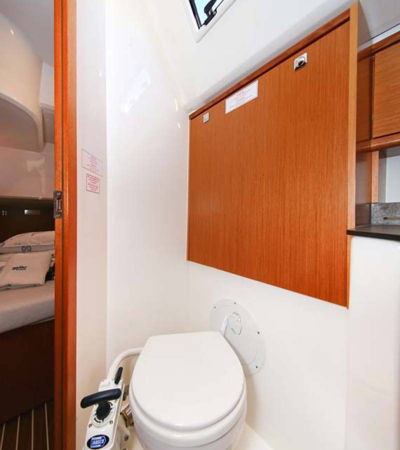 Bavaria Cruiser 46, Apollon | Yacht Charter Croatia