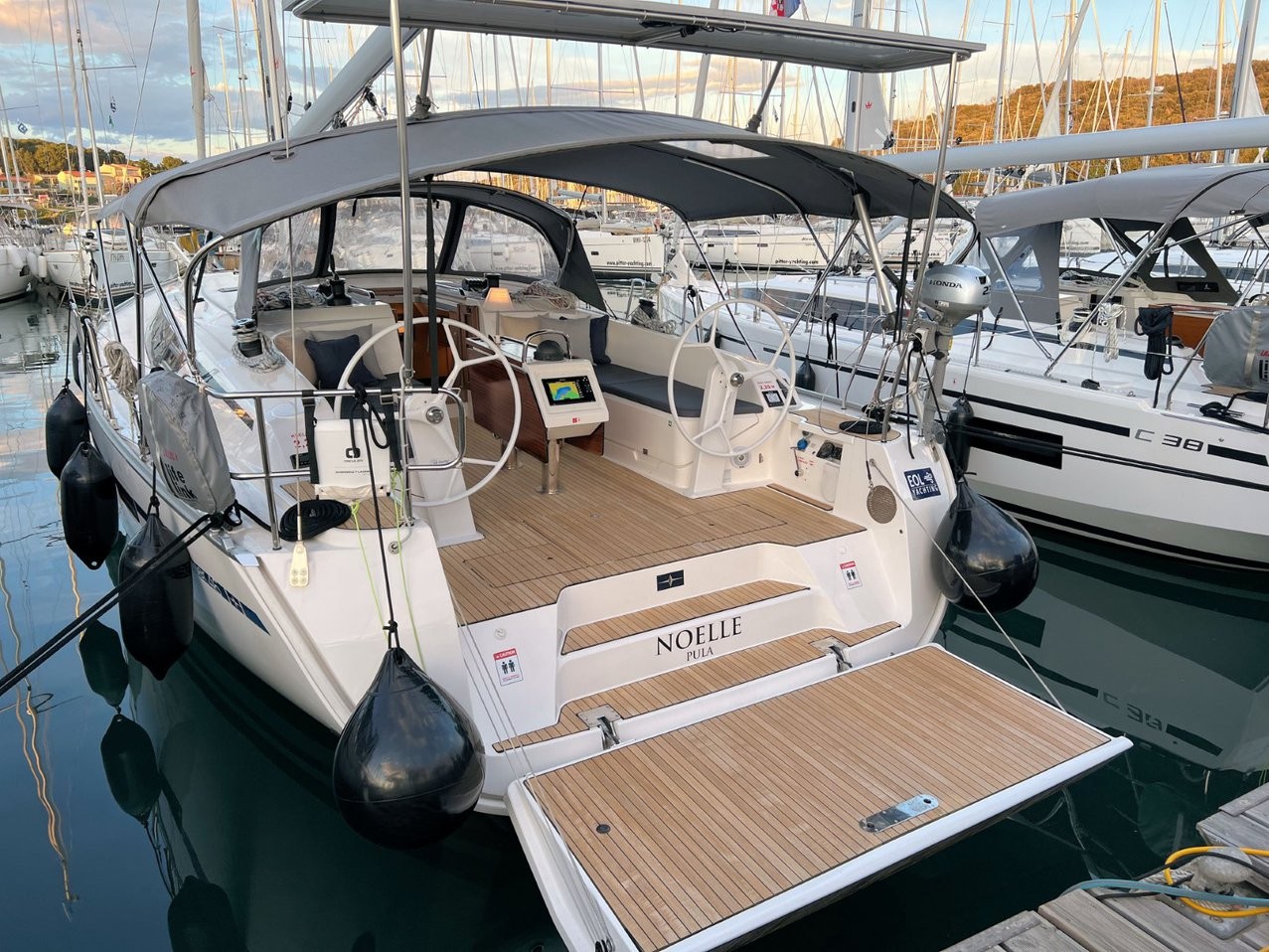Bavaria Cruiser 46, Noelle | Yacht Charter Croatia