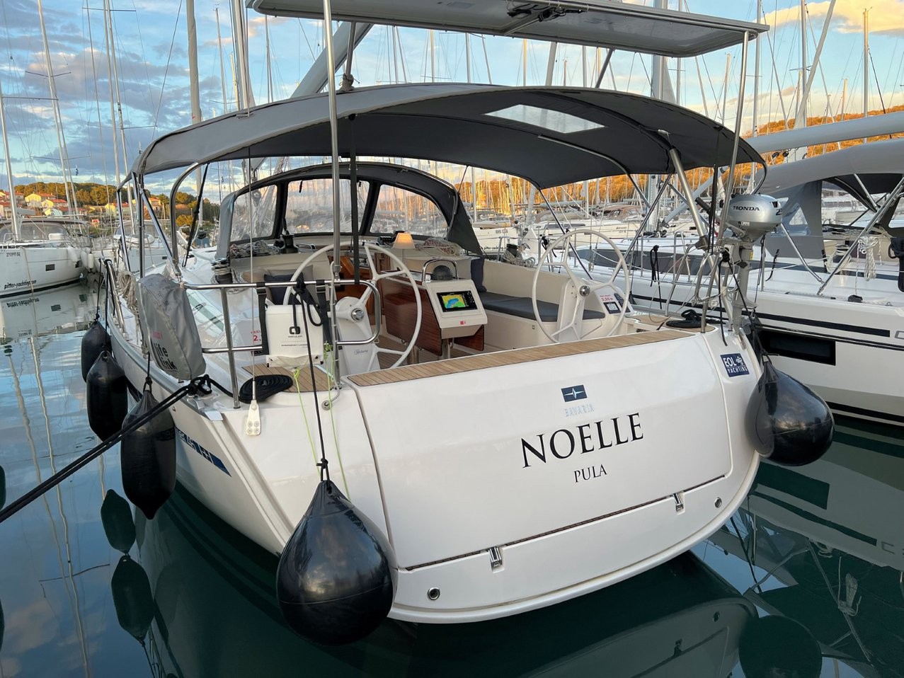 Bavaria Cruiser 46, Noelle | Yacht Charter Croatia