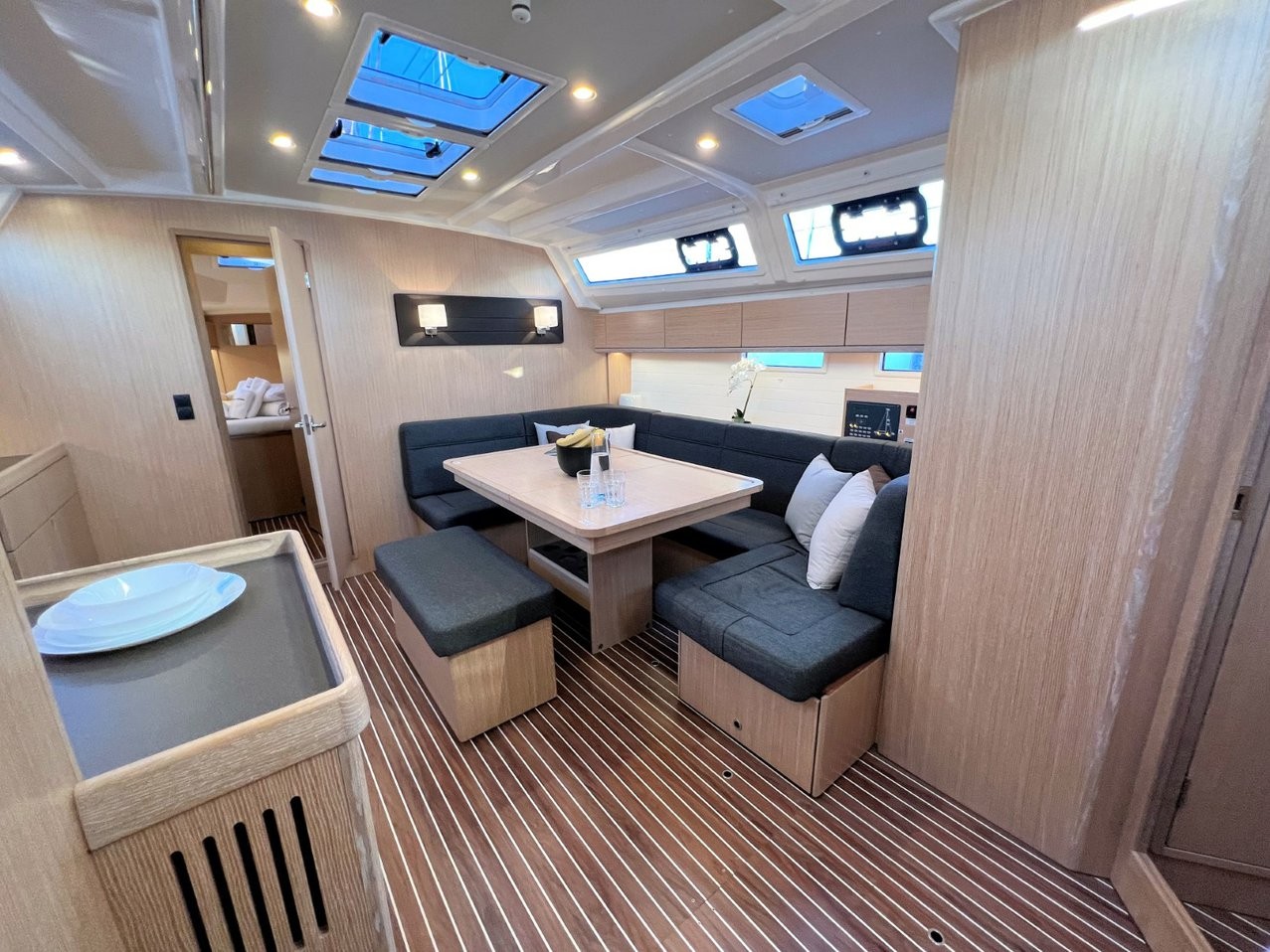 Bavaria Cruiser 46, Noelle | Yacht Charter Croatia