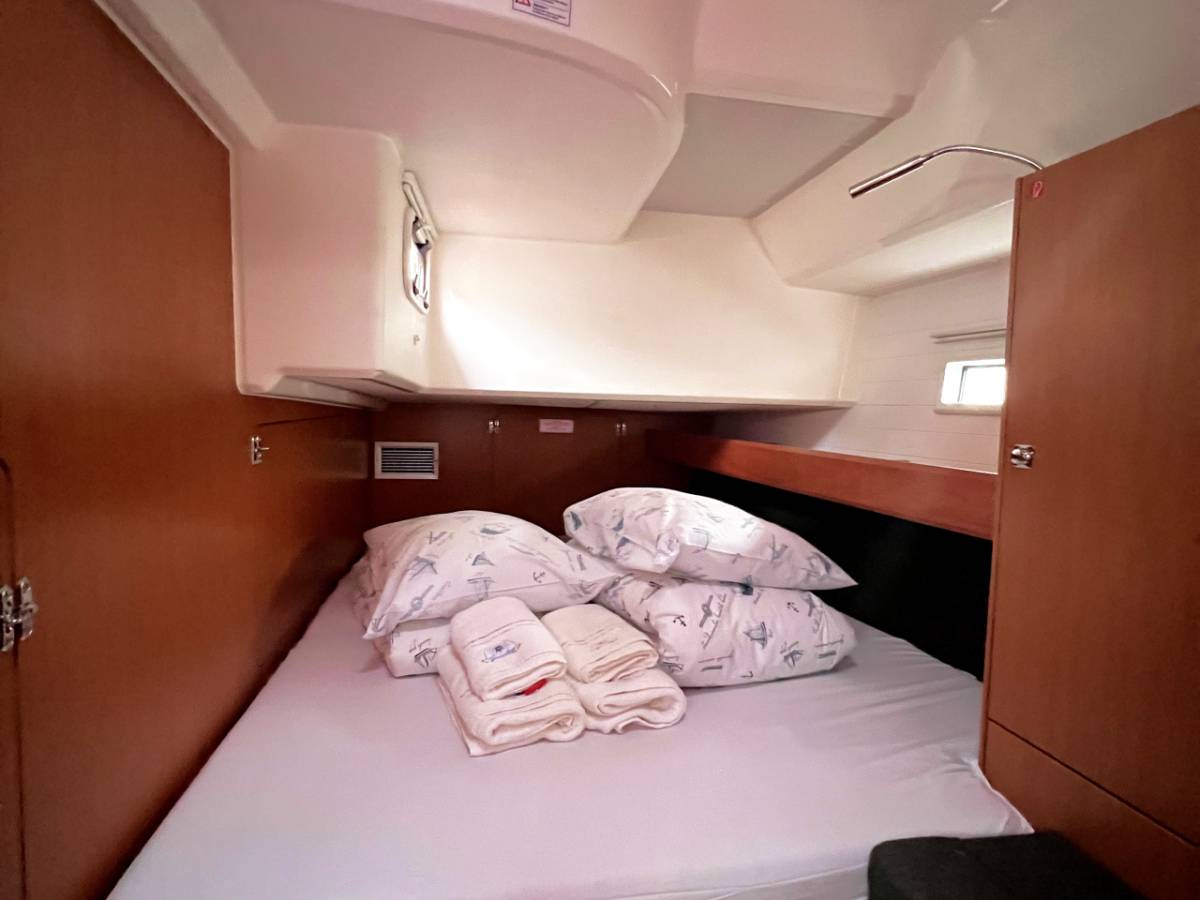 Bavaria Cruiser 46, Amazing Grace | Yacht Charter Croatia