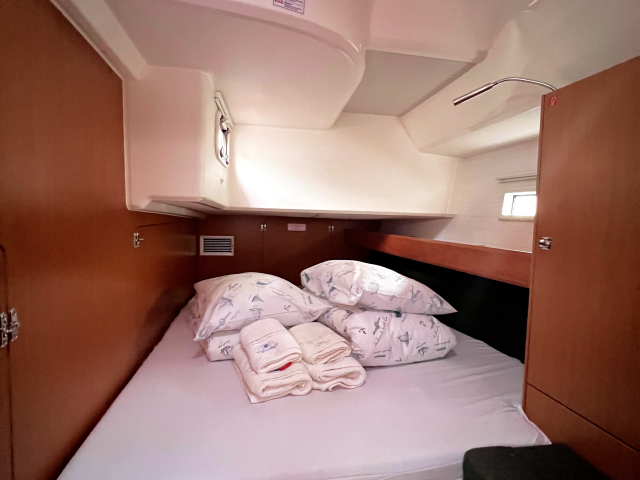 Bavaria Cruiser 46, Amazing Grace | Yacht Charter Croatia