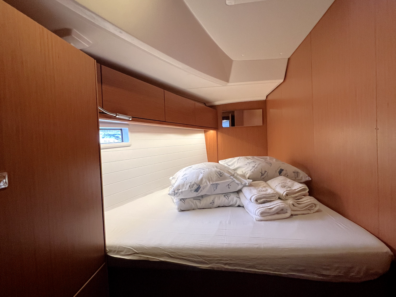 Bavaria Cruiser 46, Amazing Grace | Yacht Charter Croatia