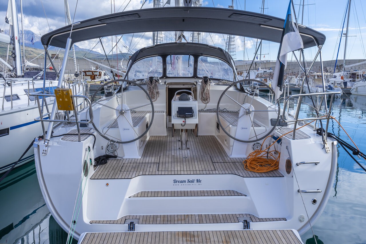 Bavaria Cruiser 46, Kalev | Yacht Charter Croatia