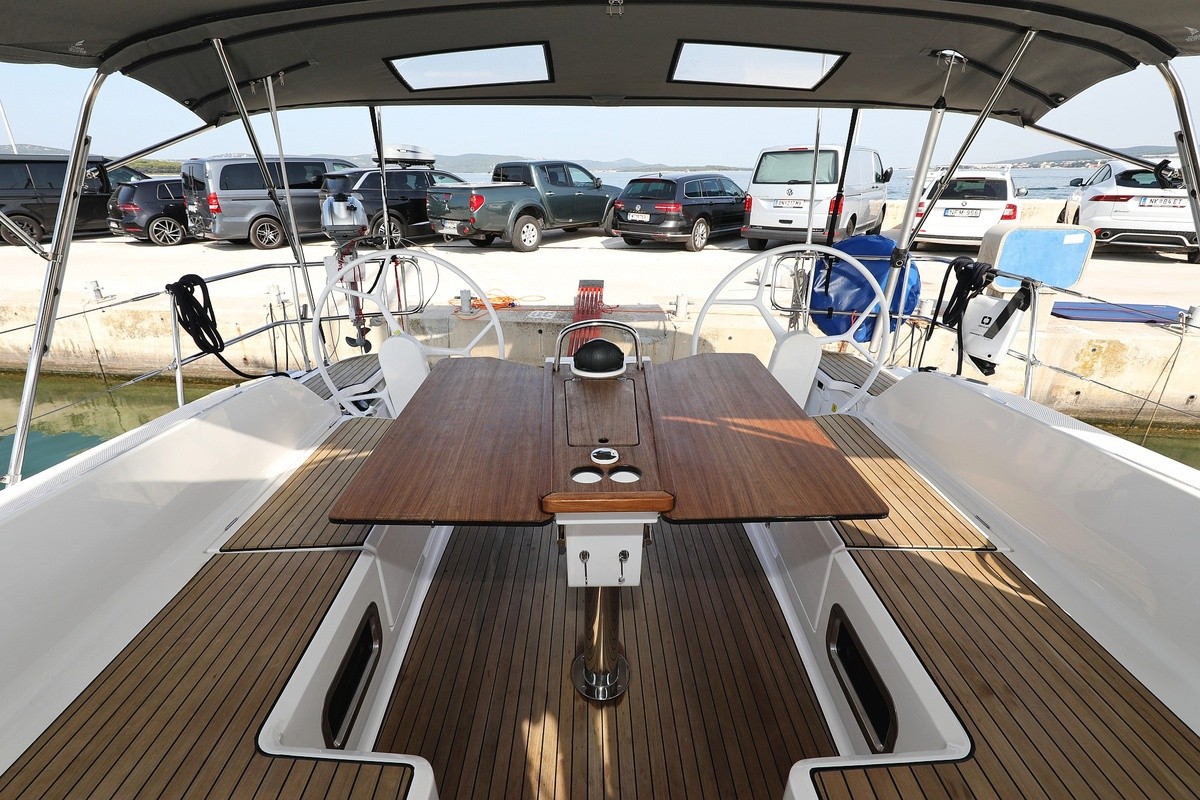 Bavaria Cruiser 46, Summer Jazz | Yacht Charter Croatia