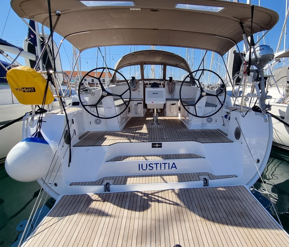 Bavaria Cruiser 46, Iustitia | Yacht Charter Croatia