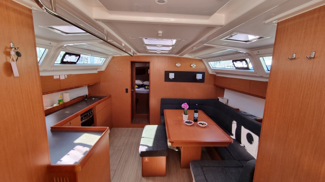 Bavaria Cruiser 46, Iustitia | Yacht Charter Croatia