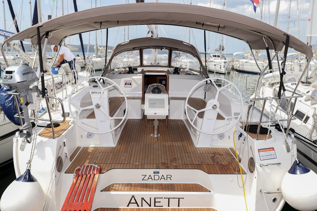 Bavaria Cruiser 46, Anett | Yacht Charter Croatia
