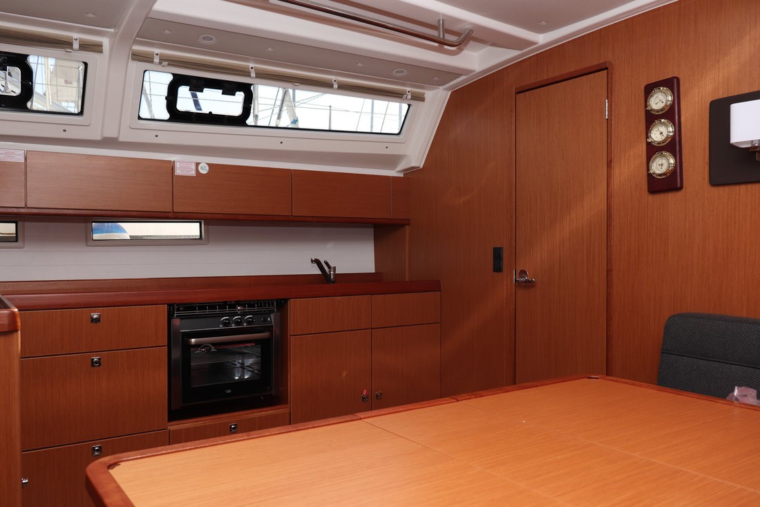 Bavaria Cruiser 46, Anett | Yacht Charter Croatia