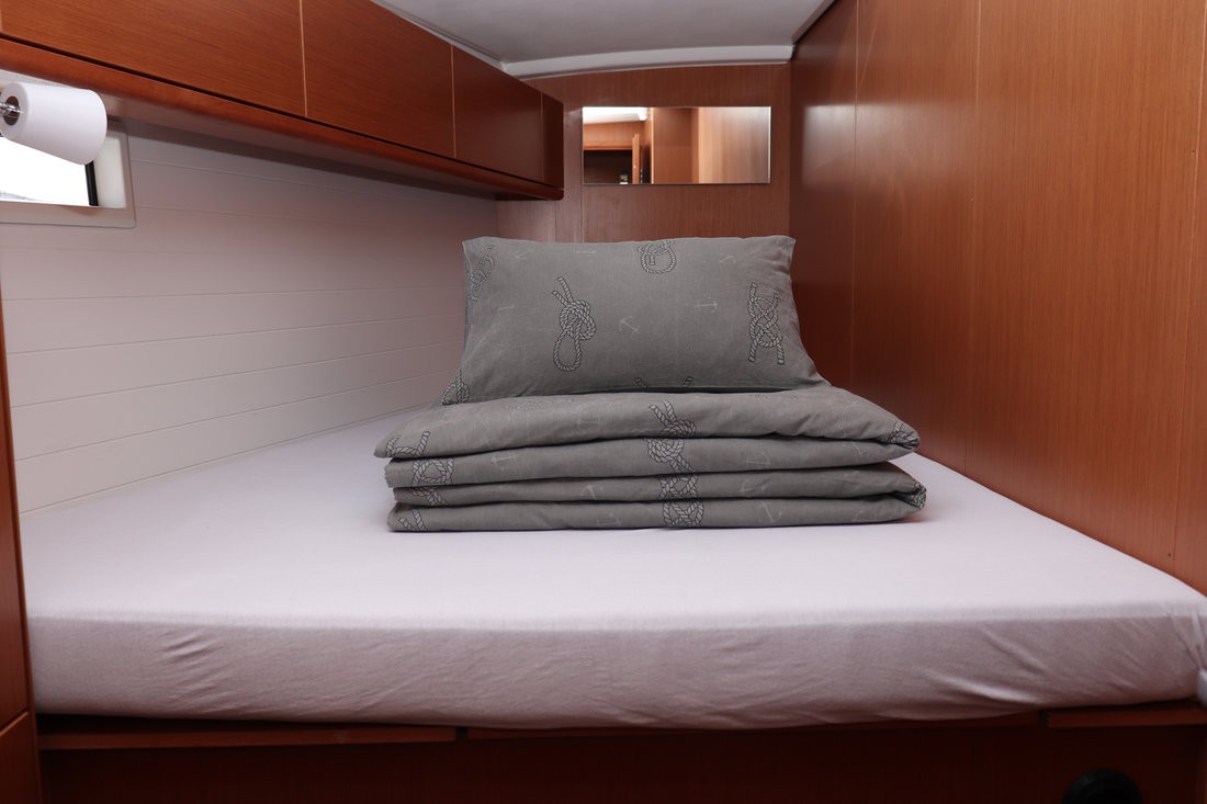 Bavaria Cruiser 46, Anett | Yacht Charter Croatia