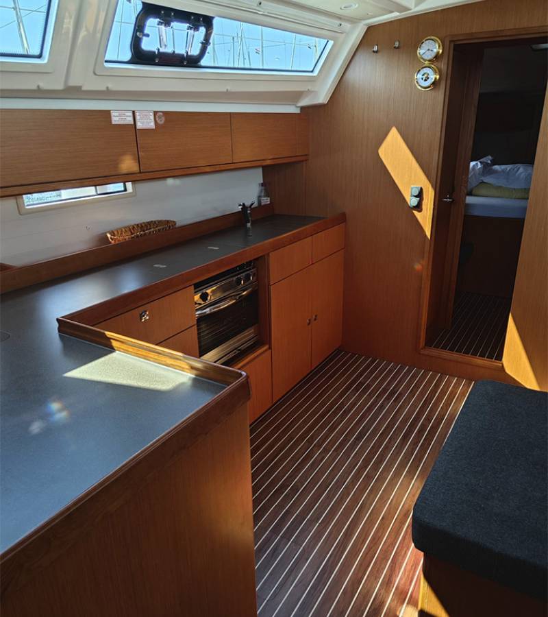 Bavaria Cruiser 46, Sea Legend | Yacht Charter Croatia