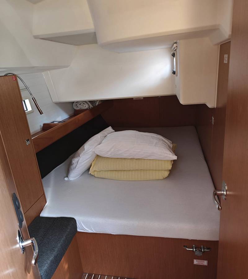 Bavaria Cruiser 46, Sea Legend | Yacht Charter Croatia