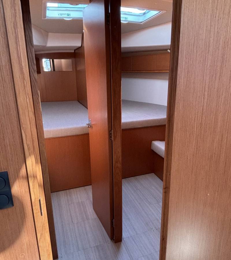 Bavaria Cruiser 46, Emma | Yacht Charter Croatia