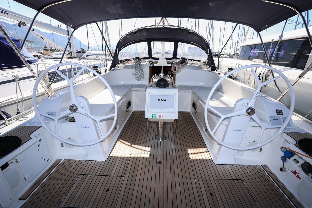 Bavaria Cruiser 46, Stiniva | Yacht Charter Croatia