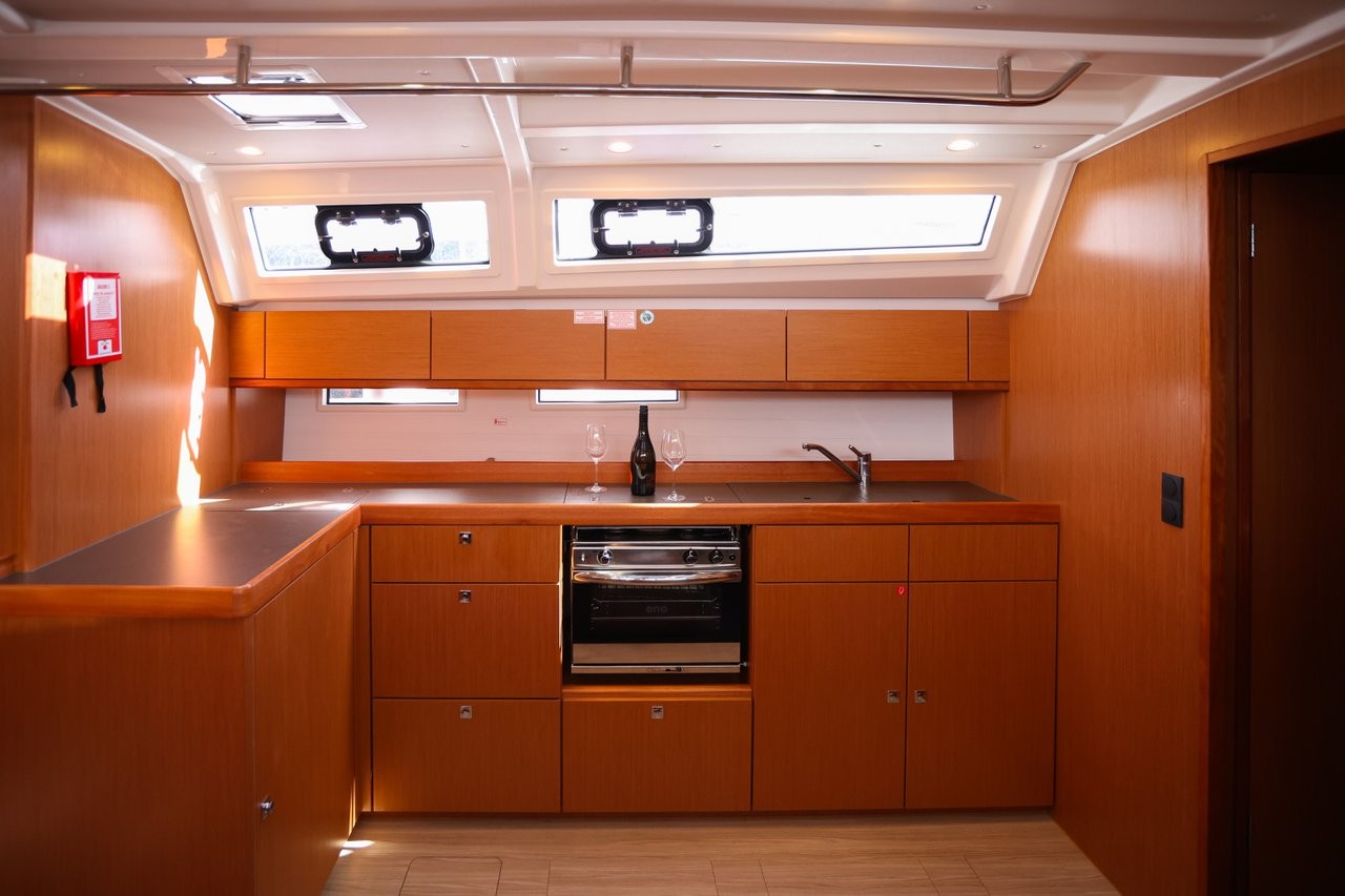 Bavaria Cruiser 46, Skrivena | Yacht Charter Croatia