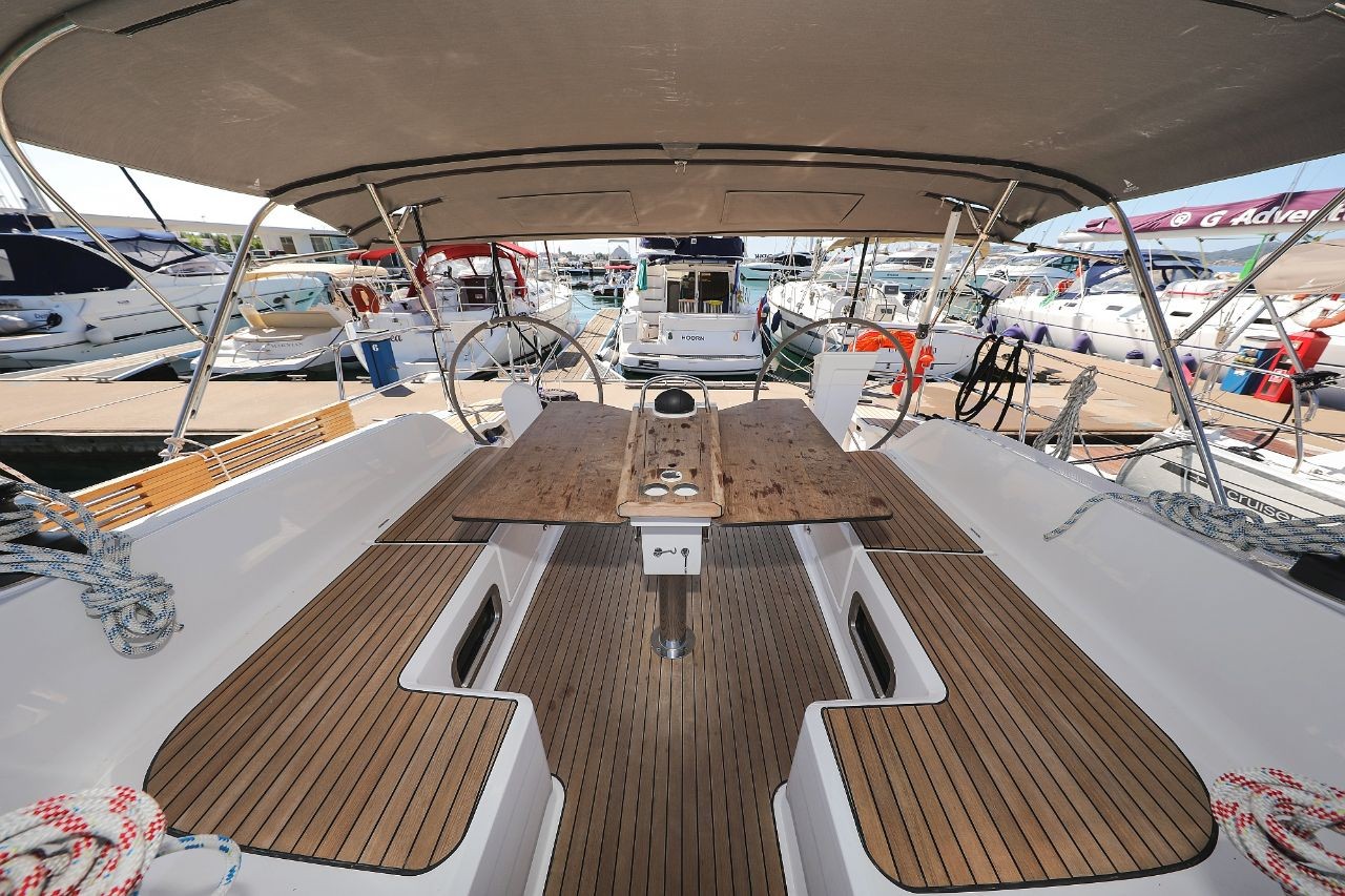Bavaria Cruiser 46, Jameson II | Yacht Charter Croatia