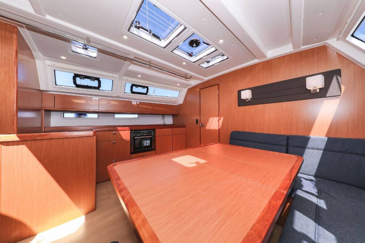 Bavaria Cruiser 46, Jameson II | Yacht Charter Croatia