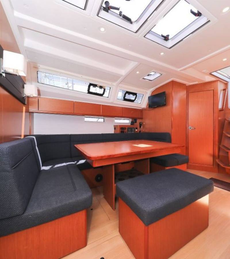 Bavaria Cruiser 46, Jameson II | Yacht Charter Croatia