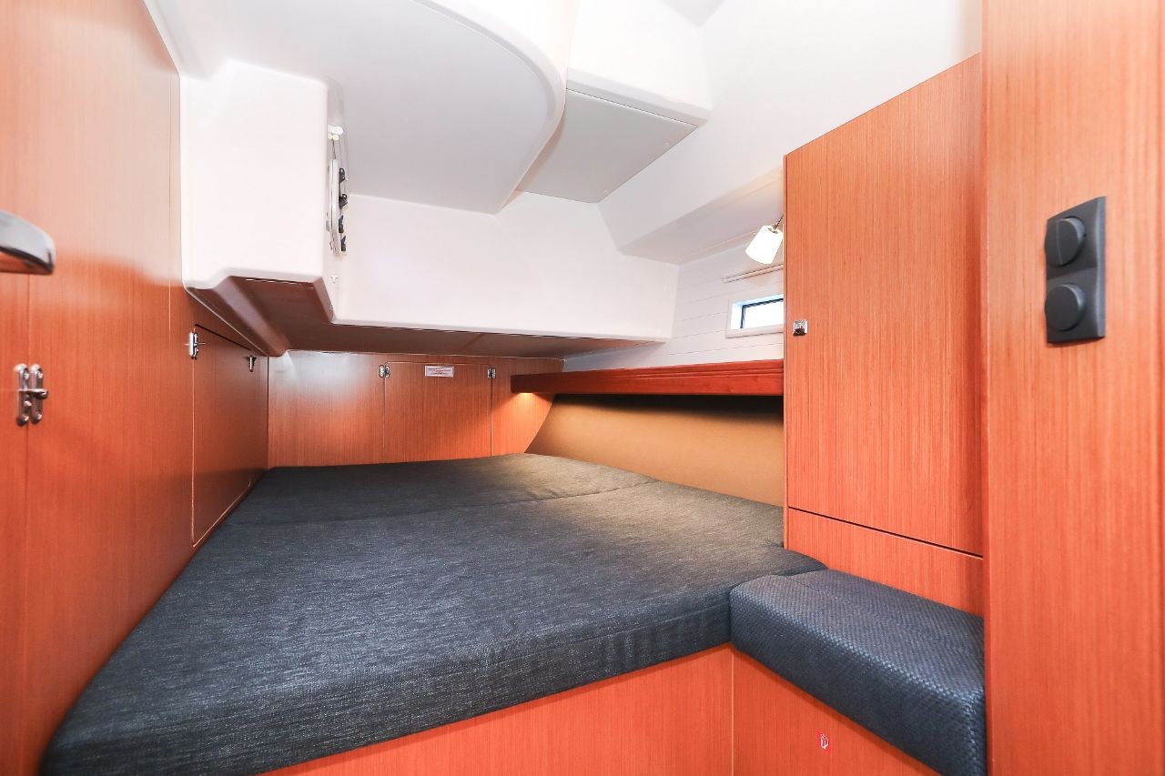 Bavaria Cruiser 46, Jameson II | Yacht Charter Croatia