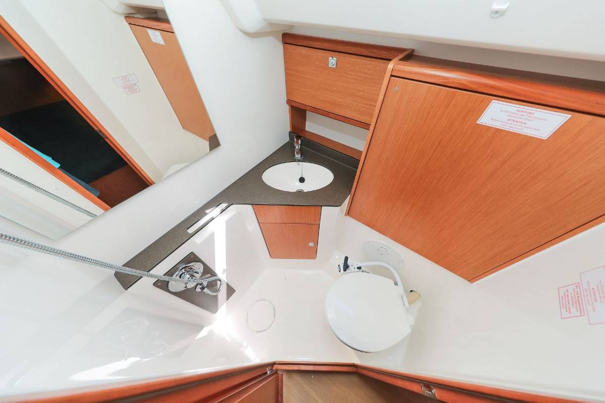 Bavaria Cruiser 46, Jameson II | Yacht Charter Croatia