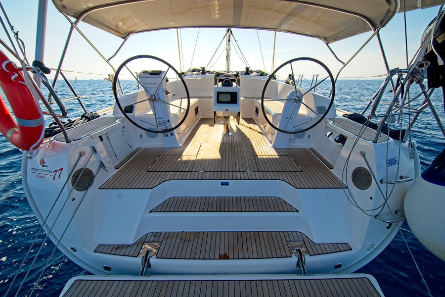 Bavaria Cruiser 46, MH 77 | Yacht Charter Croatia