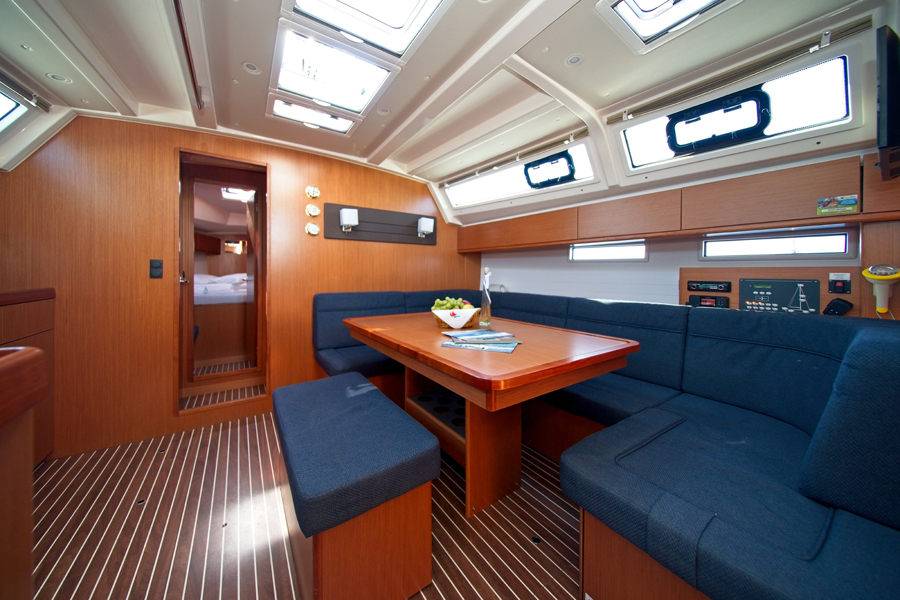 Bavaria Cruiser 46, MH 79 | Yacht Charter Croatia