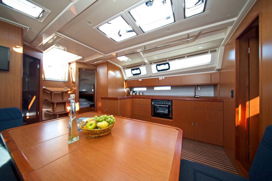 Bavaria Cruiser 46, MH 79 | Yacht Charter Croatia