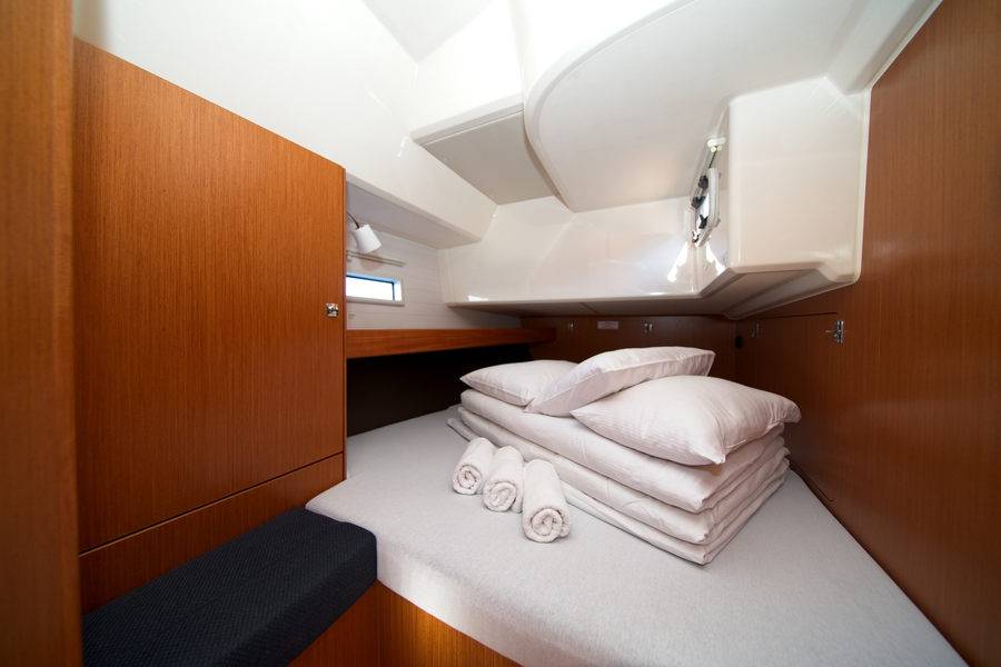 Bavaria Cruiser 46, MH 79 | Yacht Charter Croatia