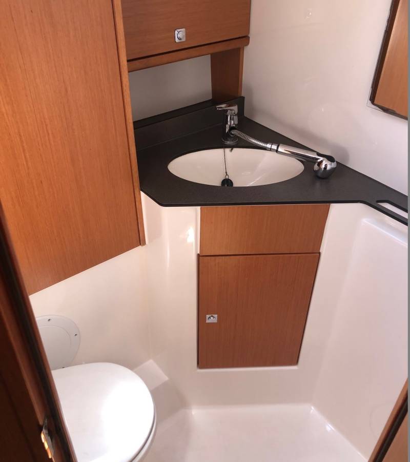 Bavaria Cruiser 46, Dea | Yachtcharter Kroatien