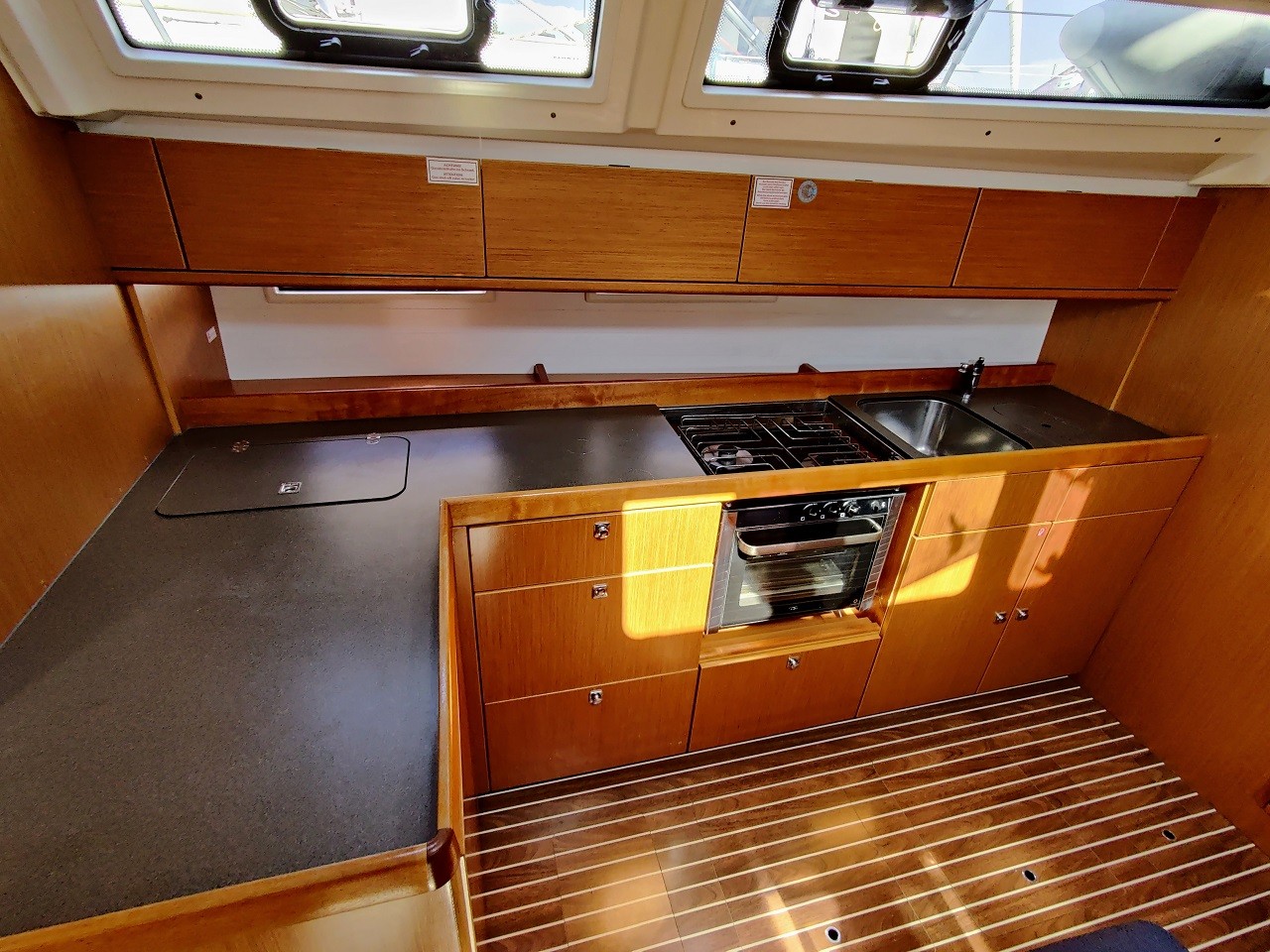 Bavaria Cruiser 46, Val4 | Yacht Charter Croatia