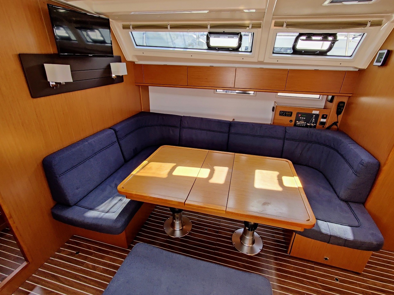 Bavaria Cruiser 46, Val4 | Yacht Charter Croatia