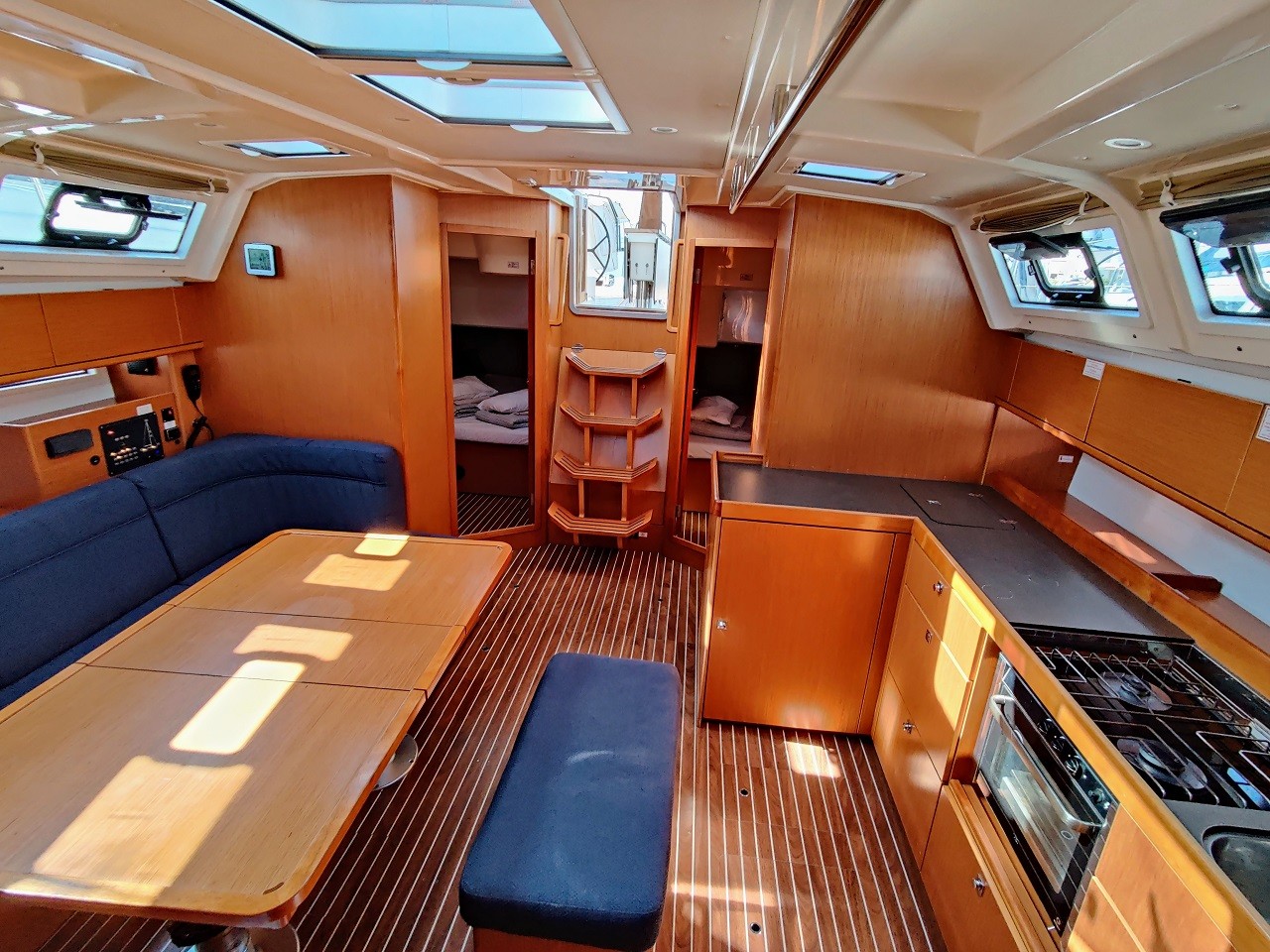Bavaria Cruiser 46, Val4 | Yacht Charter Croatia