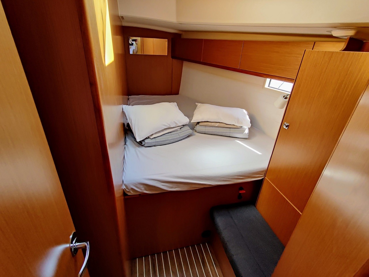 Bavaria Cruiser 46, Val4 | Yacht Charter Croatia