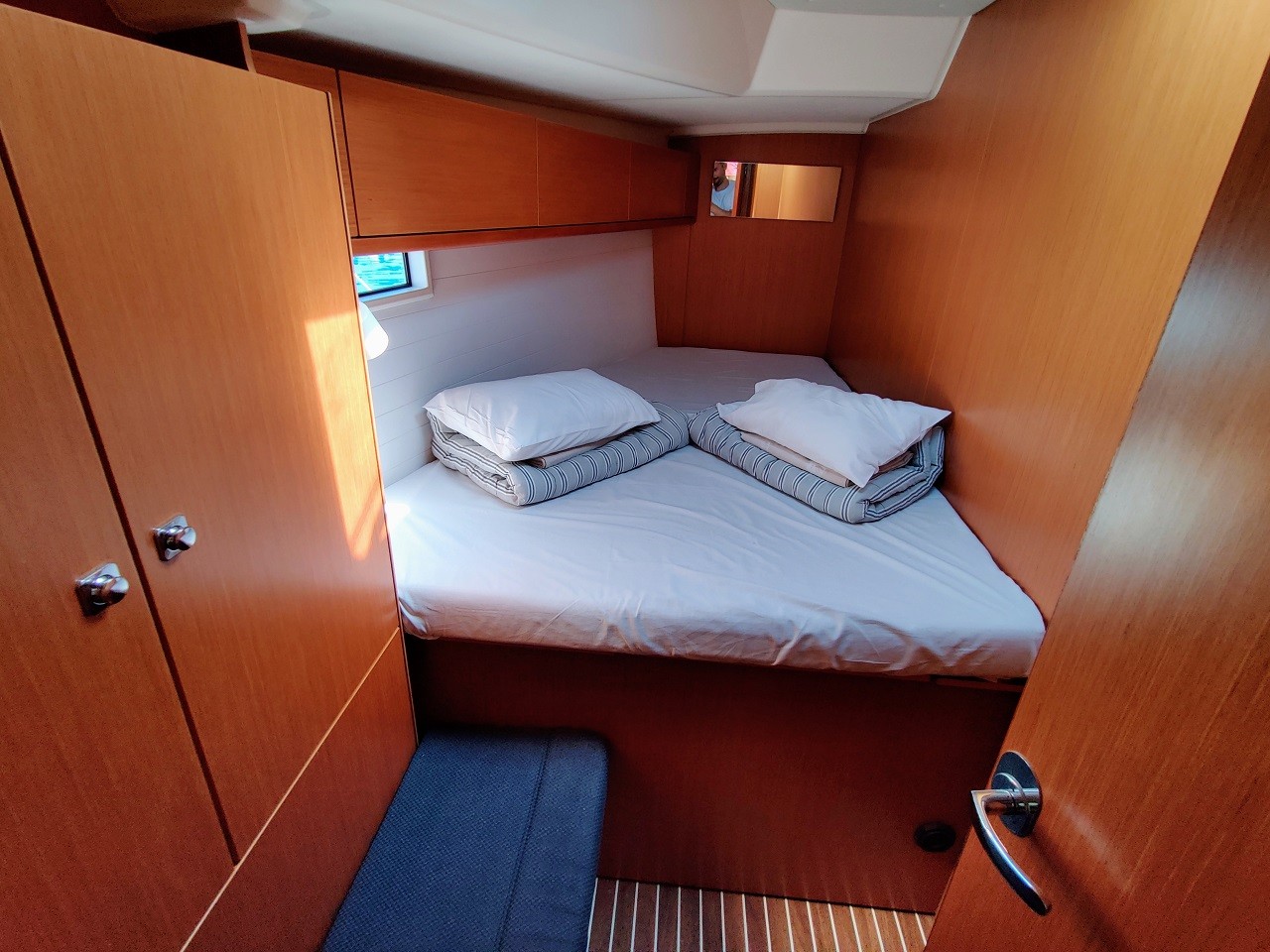 Bavaria Cruiser 46, Val4 | Yacht Charter Croatia