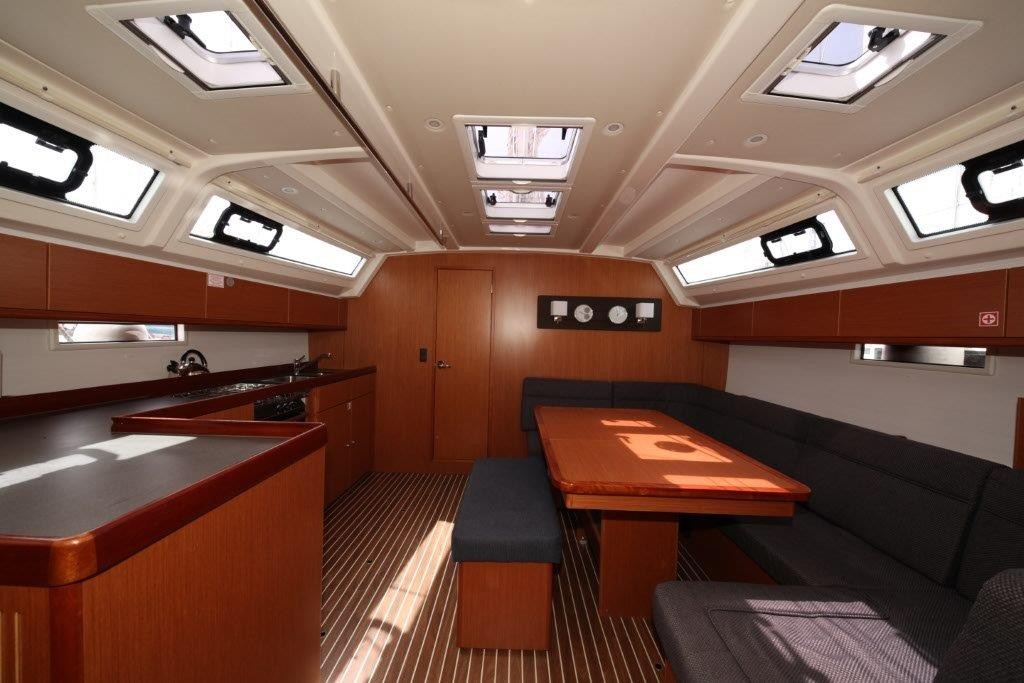 Bavaria Cruiser 46, Tequila | Yacht Charter Croatia