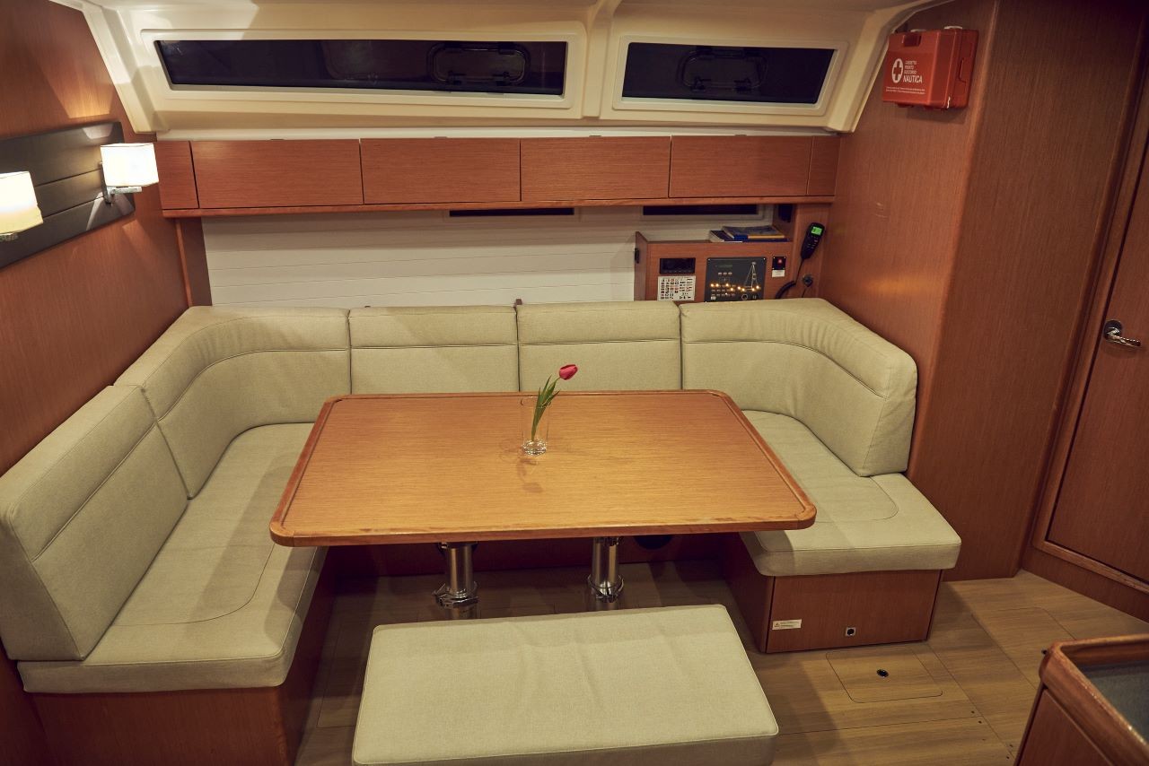 Bavaria Cruiser 46, Natti | Yacht Charter Croatia