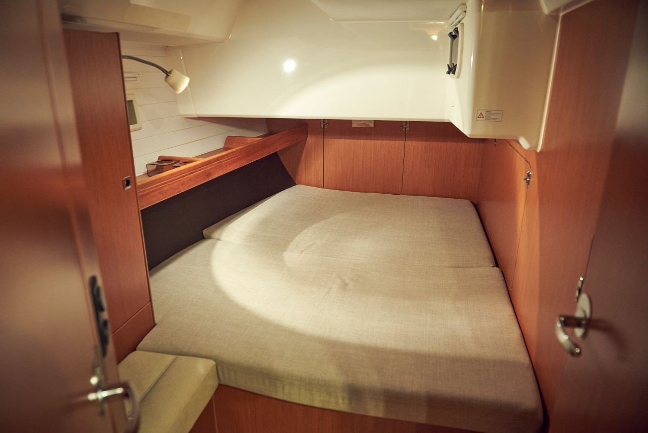 Bavaria Cruiser 46, Natti | Yacht Charter Croatia