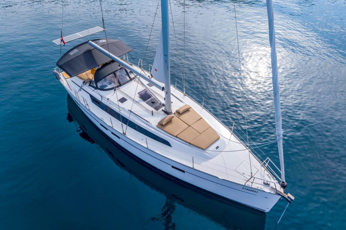 Bavaria Cruiser 46, Sea Sparkle | Yacht Charter Croatia