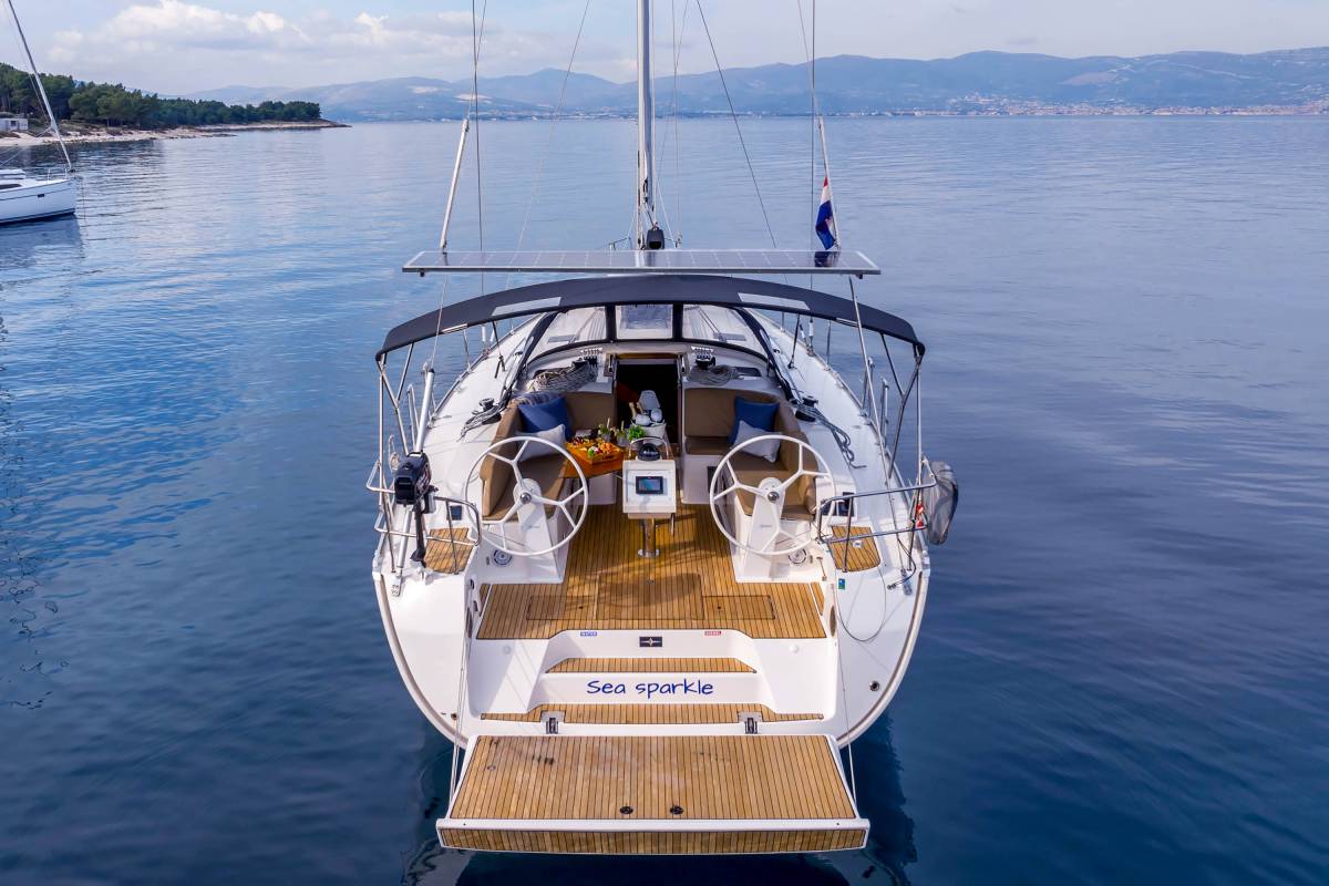 Bavaria Cruiser 46, Sea Sparkle | Yacht Charter Croatia