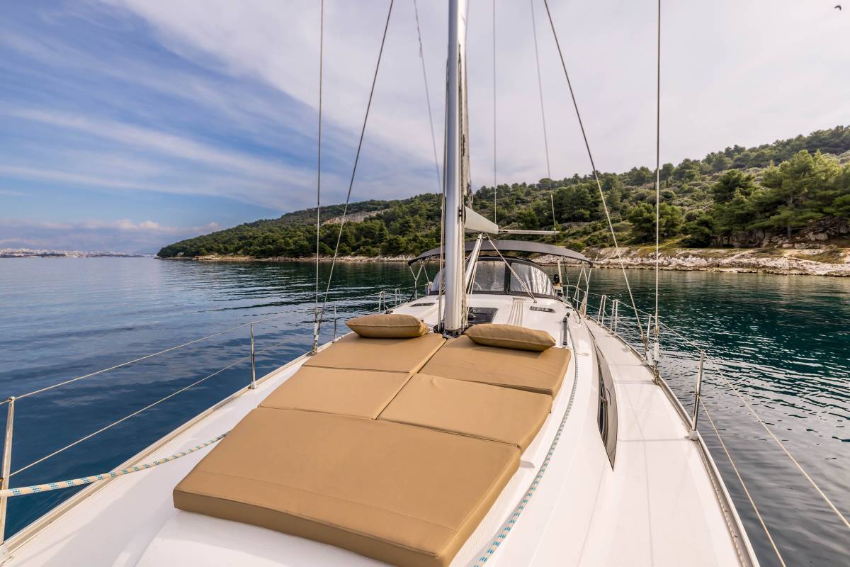 Bavaria Cruiser 46, Sea Sparkle | Yacht Charter Croatia