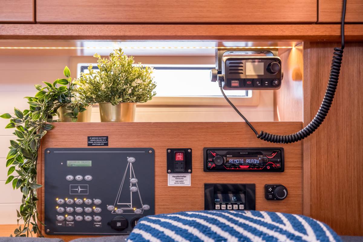 Bavaria Cruiser 46, Bella Vita | Yacht Charter Croatia