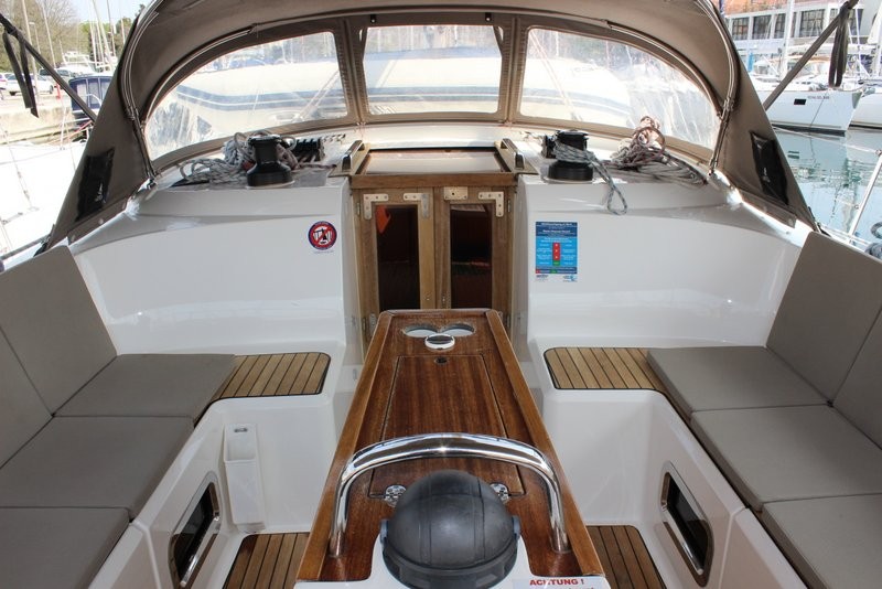 Bavaria Cruiser 46, Eveline | Yacht Charter Croatia